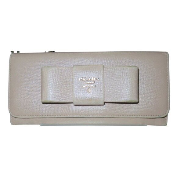 Prada Blush Pink Italian Saffiano Leather Ribbon Bow Embellished Bi-Fold Wallet - Picture 1 of 15